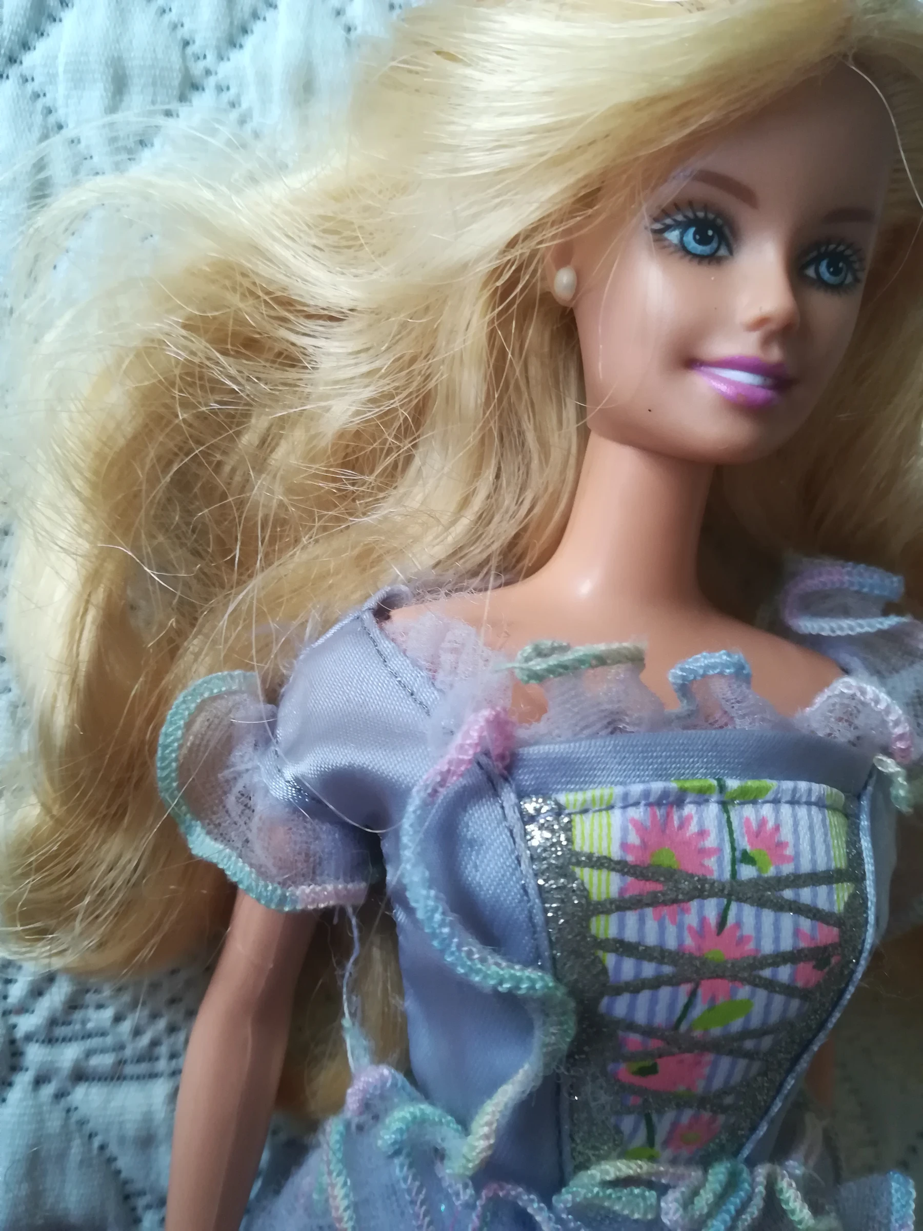Barbie Princess (Blonde) Doll (Ref. 28264) from 2001 – photo 4
